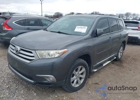 2013 Toyota Highlander Se V6 from USA, damaged, VIN 5TDZK3EH5DS099211